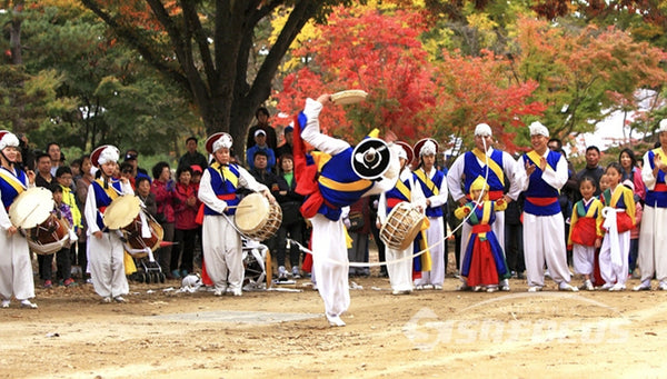 [Korean traditional arts] Music, Dance, Painting, Pottery, Dramas
