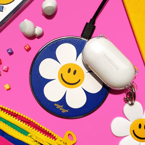 Fast Charge Wireless Charging Pad - Smile We Love